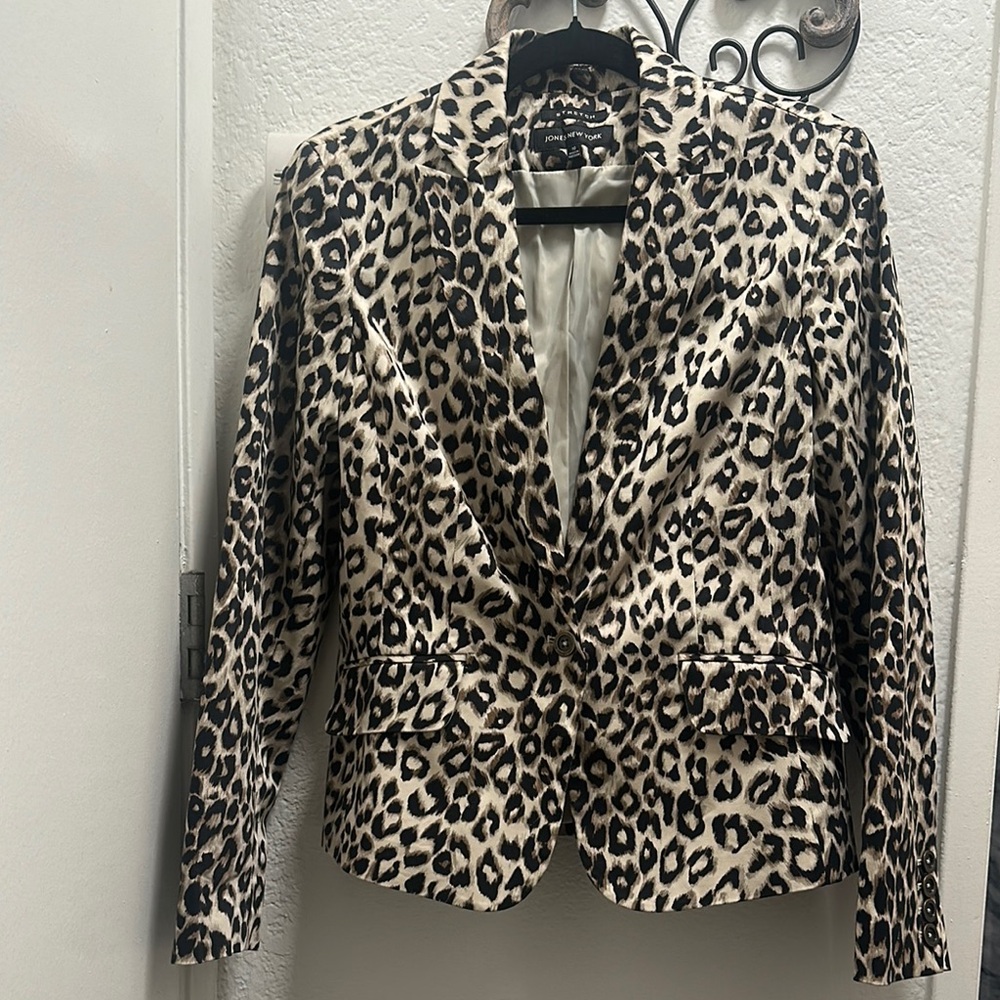 Jones New York Black and Brown Blazer Tailored Elegance